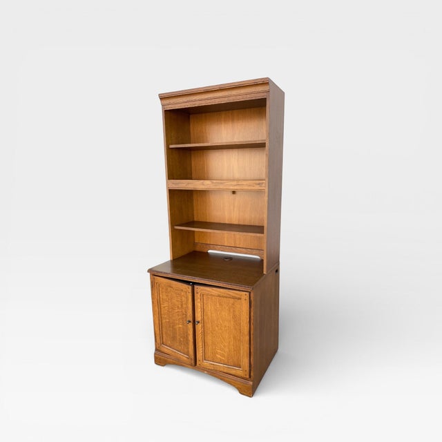 Vintage Hooker Furniture Oak Hutch Cabinet With Open Shelving, 20th Century For Sale - Image 9 of 15