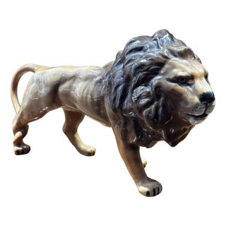 Large Lion from Beswick For Sale