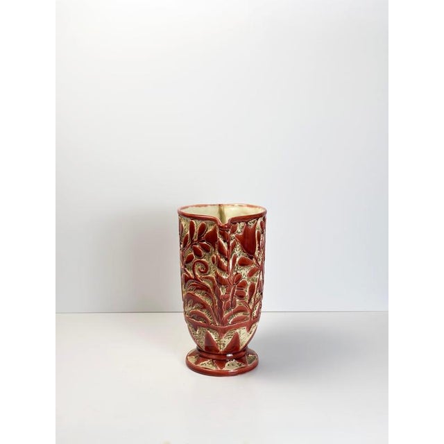 Art Deco Red Glazed Ceramic Model 656 Vase attributed to Beswick, England, 1930s For Sale - Image 9 of 10