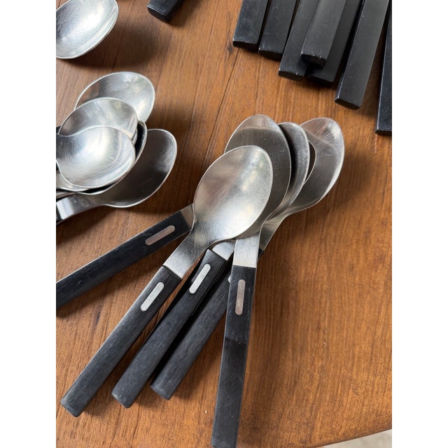 Vintage Sigill Cutlery by Olle Gyllang for Ikea, 2000s, Set of 36 For Sale - Image 9 of 18