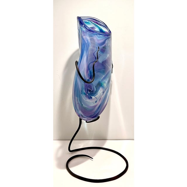 1990s David Lindsey “Signature Series” Large Studio Art Glass Vessel Sculpture, 1998 For Sale - Image 5 of 12