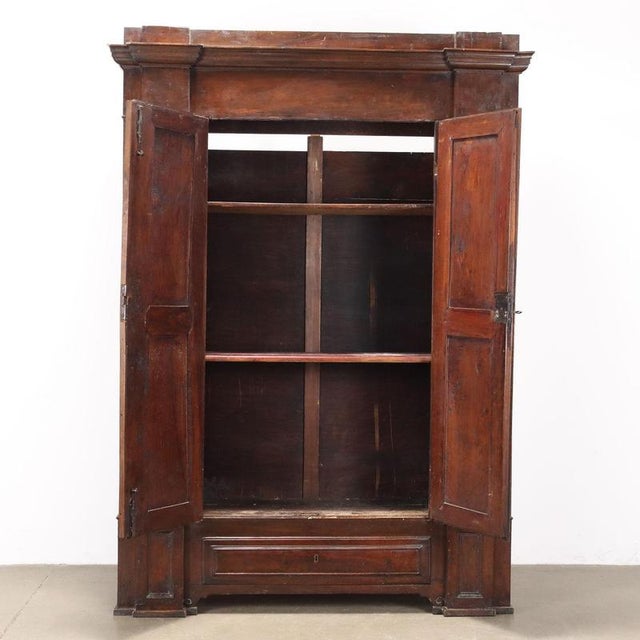 Antique Baroque Wardrobe in Walnut For Sale - Image 3 of 13
