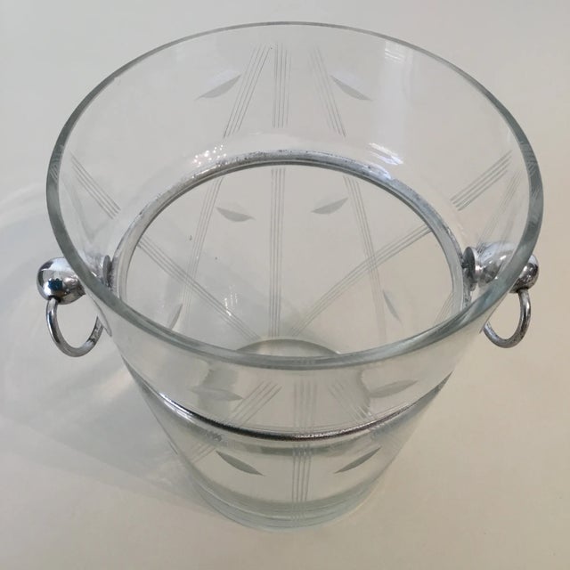 Up for sale is this fantastic art deco chrome & engraved glass ice bucket. We ALWAYS accept reasonable offers. Before it's...