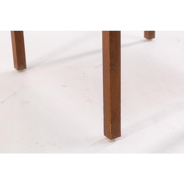 Mid 20th Century Pair of Florence Knoll for Knoll Walnut & White Laminate Vintage Side End Tables For Sale - Image 5 of 9