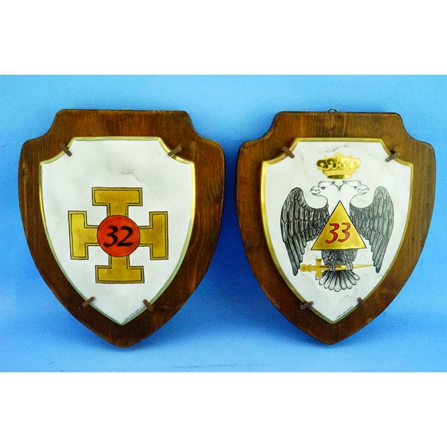 1970s 20th Century Heraldic Plaques in Ceramic on Wood by Antonella Salemi for Freemasonry Scottish Rite, 1970s, Set of 4 For Sale - Image 5 of 18