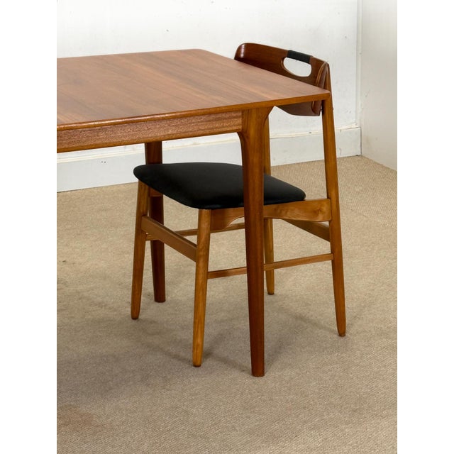 Mid-Century Modern Mid-Century Extending Dining Table from McIntosh, 1960s For Sale - Image 3 of 18