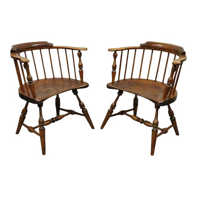 Antique English Windsor Colonial Pine Wood Spindle Pub Club Arm Chairs - A Pair For Sale