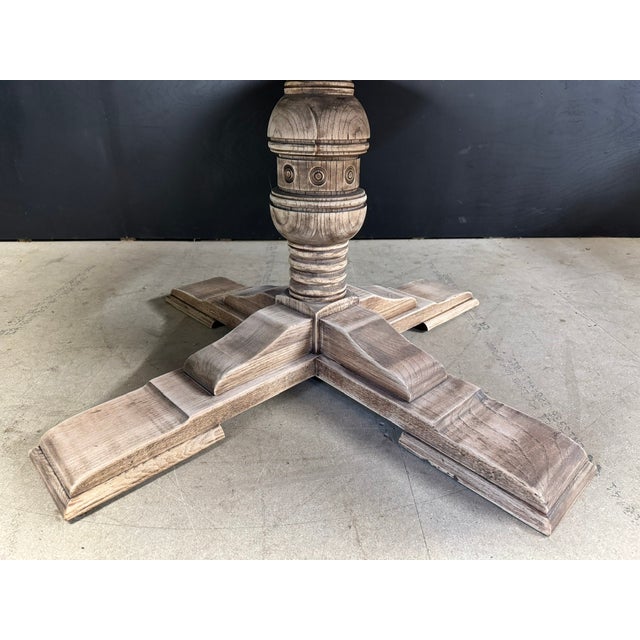 1940s Large Farmhouse Round Dining Table in Oak, 1940 For Sale - Image 5 of 18