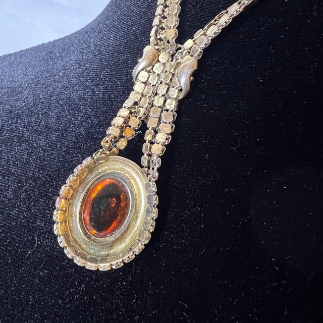 Whiting & Davis Dragon’s Breath 1940s Necklace & Earrings Set For Sale - Image 11 of 12