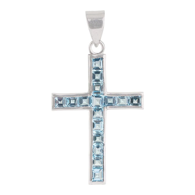 Handcrafted Modern Style Natural 3.09 Ct Sky Blue Topaz & Sterling Silver Cross Pendant For Sale
