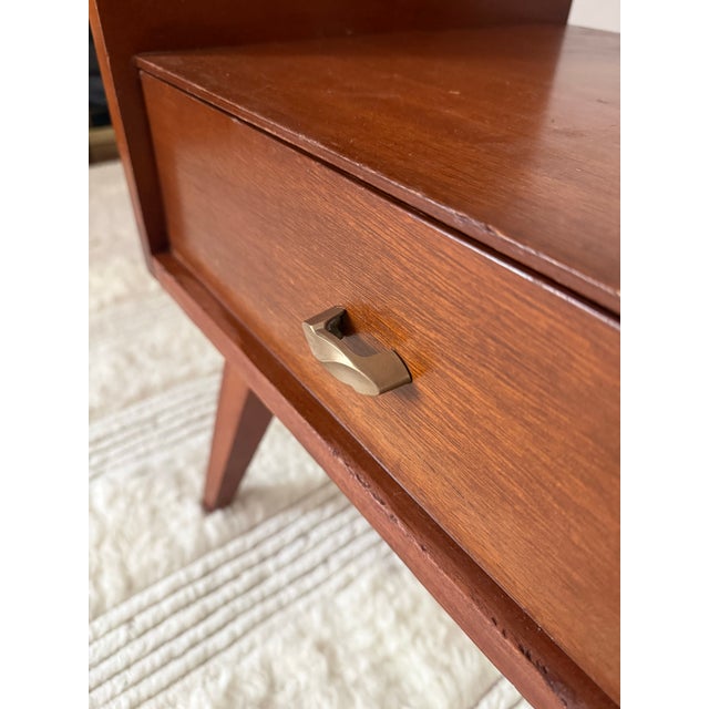 Mid 20th Century Vintage Mid Century Mahogany Side Table by Mengel for Raymond Loewy For Sale - Image 5 of 12