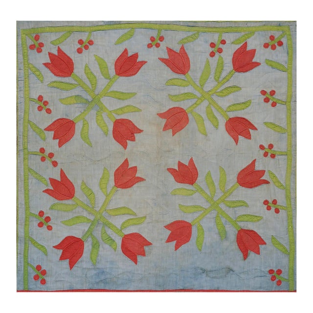 Happy Ligth Gray Background Color With Floral Pattern Antique American Amish Quilt For Sale