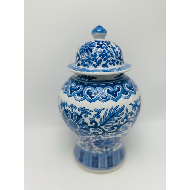Chinoiserie Vintage Chinoiserie Ginger Jar For Sale - Image 3 of 8