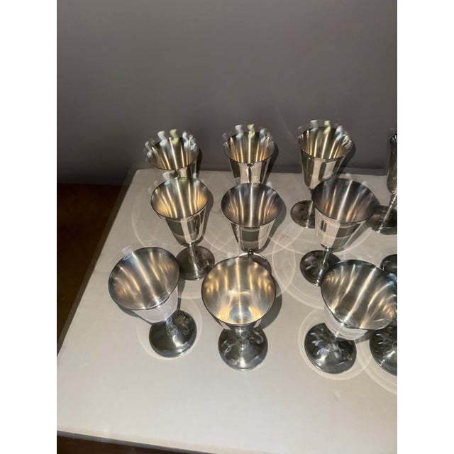 Hollywood Regency Vintage e.l. De Uberti Dul1 Silverplate Goblets Made in Italy Set of 12 For Sale - Image 3 of 15
