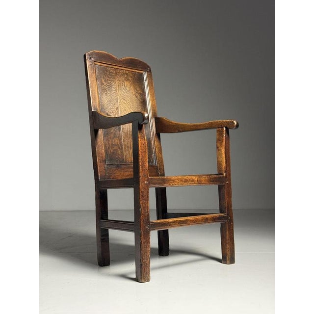 Antique English Chair in Oak, 1650 For Sale - Image 16 of 18