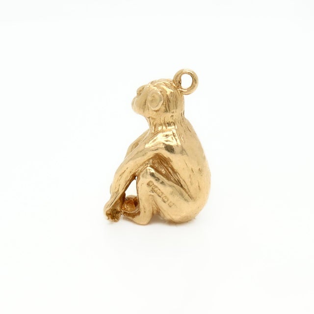 Vintage English 9ct. Gold Figural Monkey or Chimpanzee Charm for a Bracelet For Sale In Philadelphia - Image 6 of 14