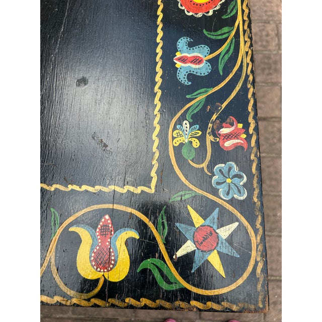 1940s Antique 1940’s Pennsylvania Dutch Wicker and Wood Writing Desk With Handpainted Hex Signs For Sale - Image 5 of 9