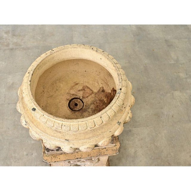 Beige English 19th Century Doulton Campania Urn on Pedestal For Sale - Image 8 of 12
