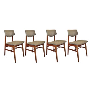 1960s Modern Walnut Side Chairs by Gunlocke - Set of 4 For Sale