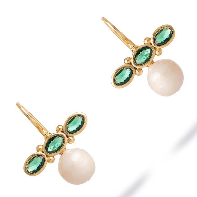 Contemporary Royal Emerald Pearl Drop Earrings, A Pair For Sale - Image 3 of 8