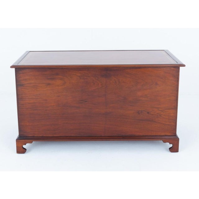 Georgian Desk in Mahogany For Sale - Image 4 of 7