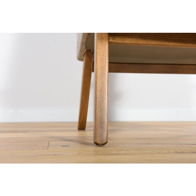 Model 53 Armchair by Jaroslav Smidek for Ton, 1960s For Sale - Image 13 of 15