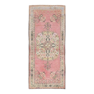 Galerie Shabab Collection Mid-20th Century Turkish Oushak Throw Rug For Sale
