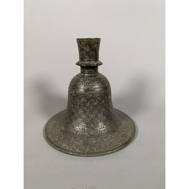 Silver-inlaid Bidri "huqqa" hookah base - Steel, Silver - India - 18th century For Sale