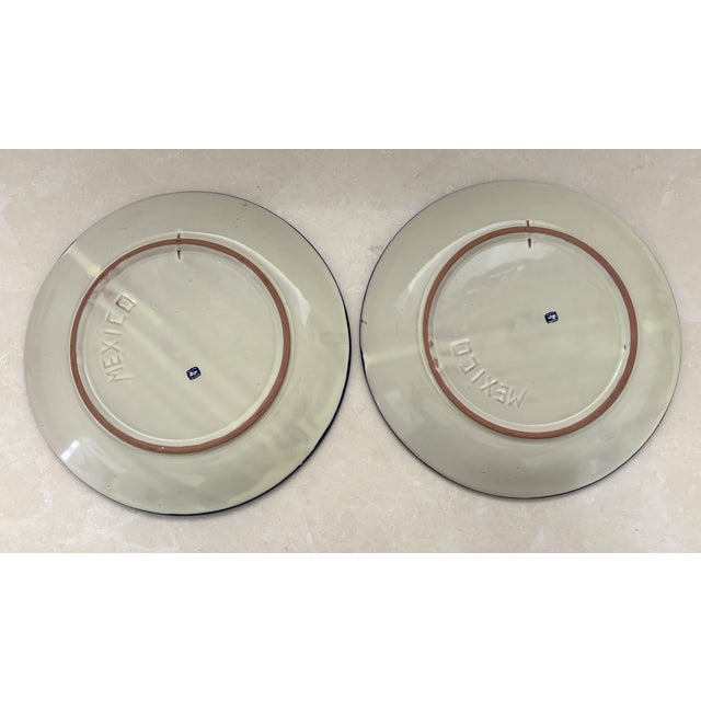 Ceramic Late 20th Century Mexican Sunflower Wall Plates, a Pair For Sale - Image 7 of 8