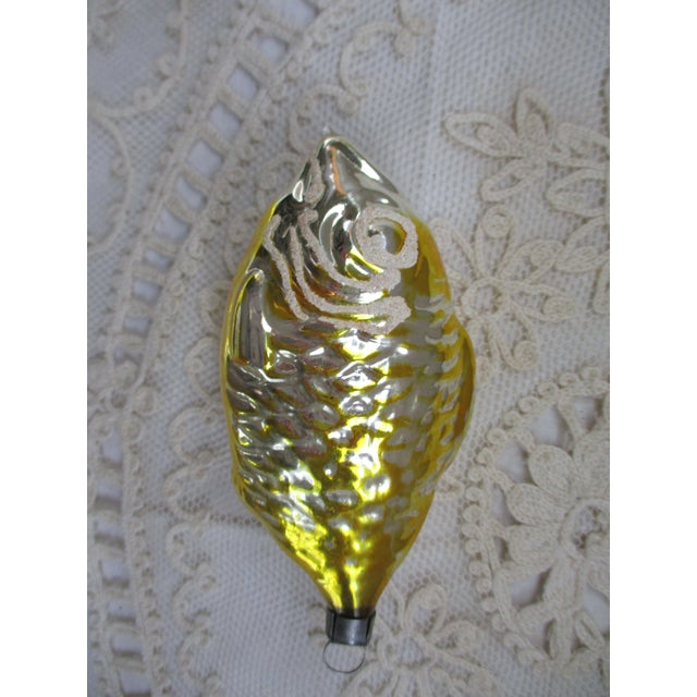 Traditional Antique Christmas Blown Mercury Glass Yellow With Mica Fish Feather Tree Ornament For Sale - Image 3 of 10