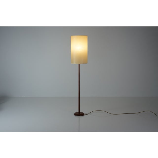 1960s Mid-Century Modern Teak Floor Lamp with Fiberglass Lampshade, 1960s For Sale - Image 5 of 10