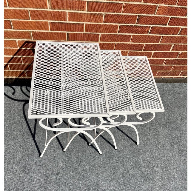 Mid-Century Modern 1960s Mid Century Modern Iron Mesh Nesting Patio Garden Tables - Set of 3 For Sale - Image 3 of 9