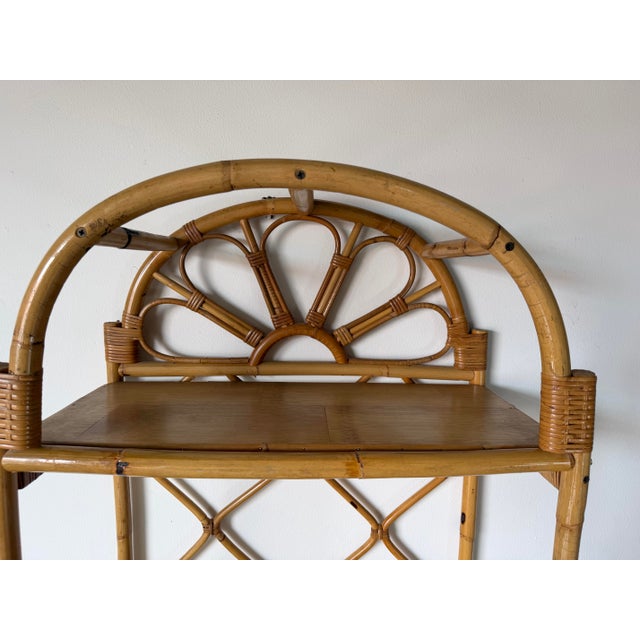 Vintage Coastal Arched Top Rattan Étagère With Wood Shelves For Sale In Miami - Image 6 of 13