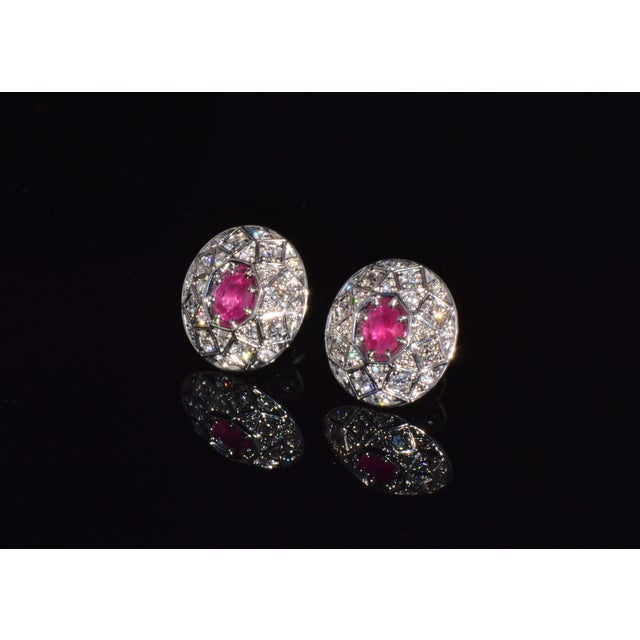 Mid-Century Modern Certified Natural 1.6cts vs F Diamond Ruby 18k Solid Gold Geometric Disc Earrings, A Pair For Sale - Image 3 of 13