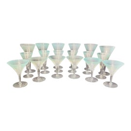 Example of Dorothy Thorpe Glasses