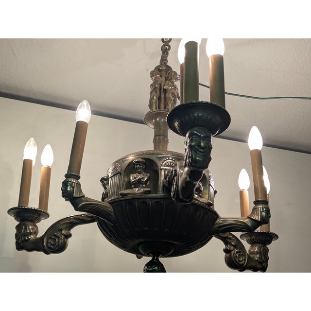 Antique Neoclassical Chandelier in Cast Brass, 1900s For Sale - Image 14 of 18