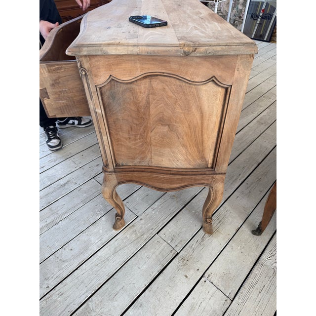 18th Century French Bleached Solid Walnut Period Chateau Chest of Drawer / Commodes For Sale - Image 10 of 12