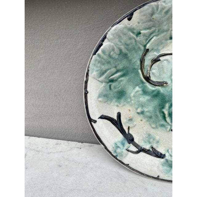 French Country French Majolica Leaves Plate, Circa 1880 For Sale - Image 3 of 4