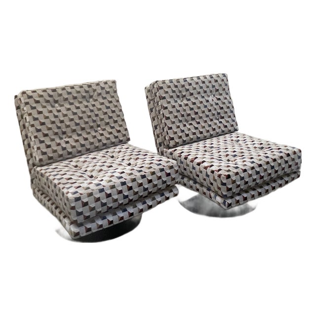 Pair of Armless Swivel Lounge Chairs Attributed to Milo Baughman for Thayer Coggin For Sale