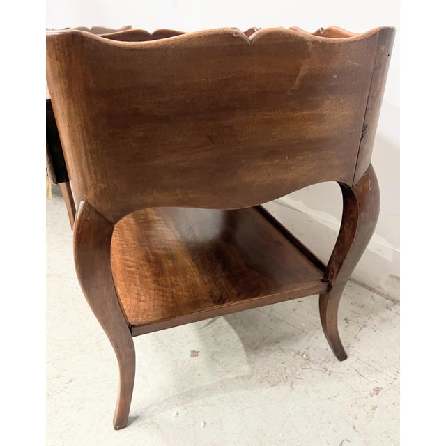 Louis XV Style Bedside Tables in Walnut, Set of 2 For Sale - Image 5 of 11