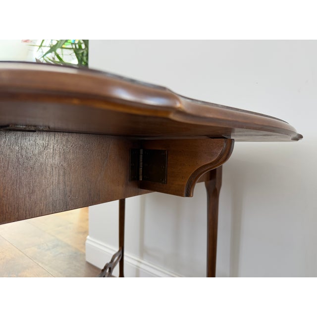 Brown Vintage Drexel Mahogany Gateleg Drop-Leaf Table For Sale - Image 8 of 17