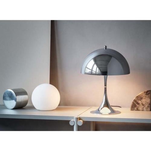 1970s Mid-Century Modern Scandinavian Panthella Table Lamp, 1970s For Sale - Image 5 of 9