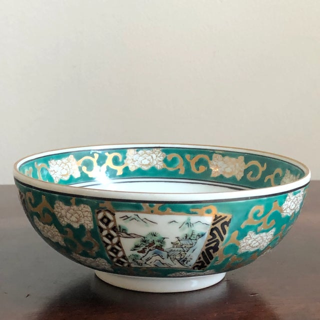 Vintage Hand-Painted Japanese Porcelain Imari Bowl For Sale - Image 11 of 12