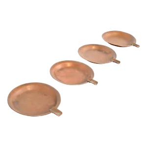 Roycroft Arts & Crafts Copper Ashtrays or Catchalls, Set of Four