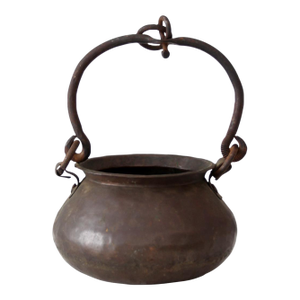 Antique Hand Hammered Copper Hearth Pot With Iron Swing Handle