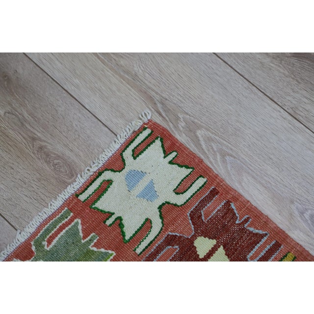 1980s Tribal Red Hand Knotted Kilim Rug For Sale In Sacramento - Image 6 of 11