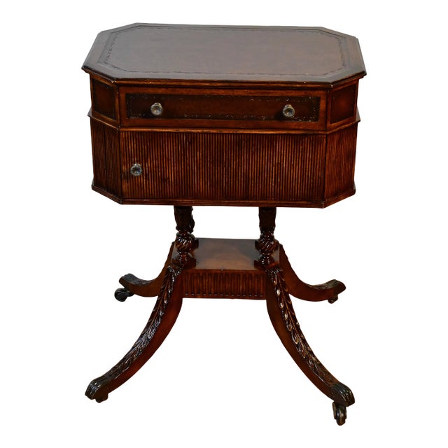 1930s Duncan Phyfe Style Mahogany Nightstand / Bedside Table For Sale