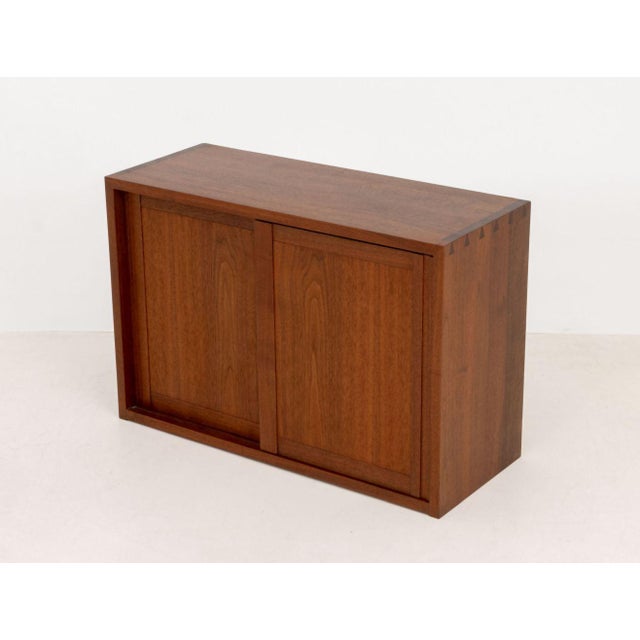 Wood George Nakashima Walnut Hanging Cabinet, 1978 For Sale - Image 7 of 13