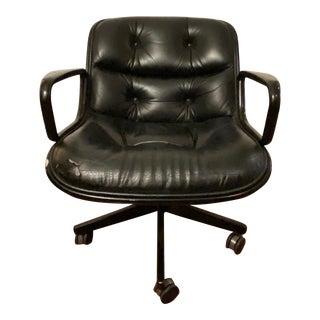 Mid-Century Modern Charles Pollock for Knoll Office Chair Black Leather For Sale