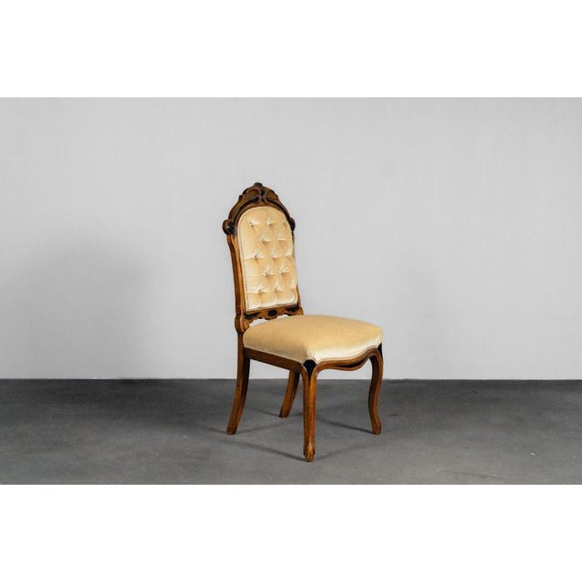 Item: Set of 2 chairs Period & Style: Second half of the 19th century Features: - Elegant and practical furniture with...